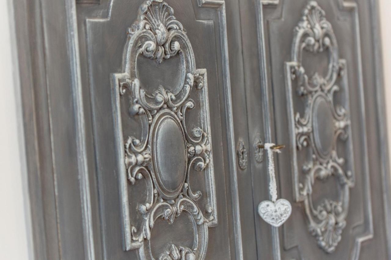 Dimora Mazzarino Bed & Breakfast Naples