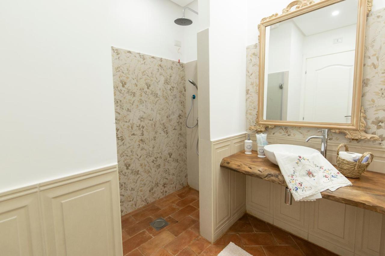 Dimora Mazzarino Bed & Breakfast Naples